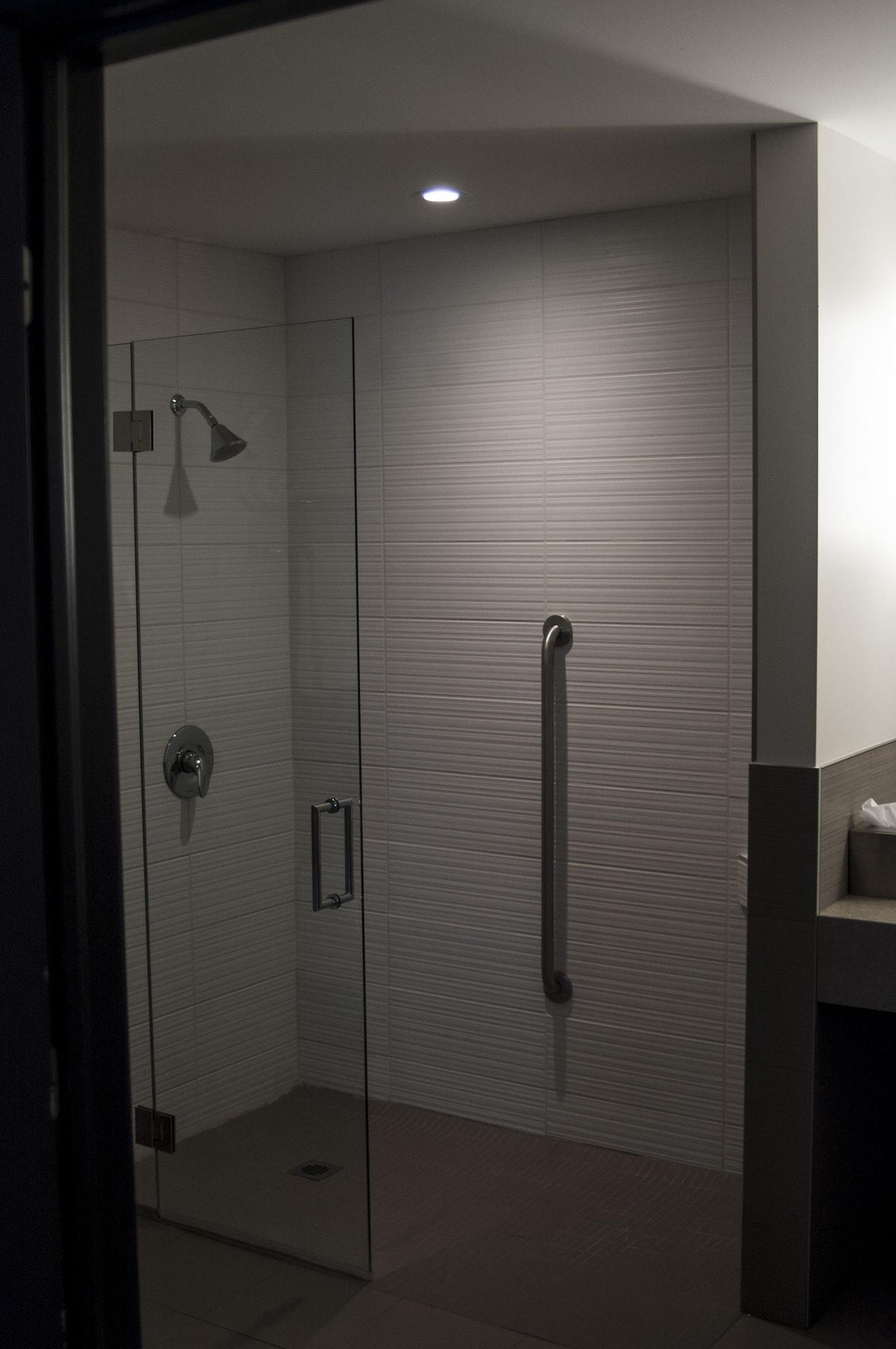 Les Suites Victoria, Ascend Hotel Collection Гатино Екстериор снимка